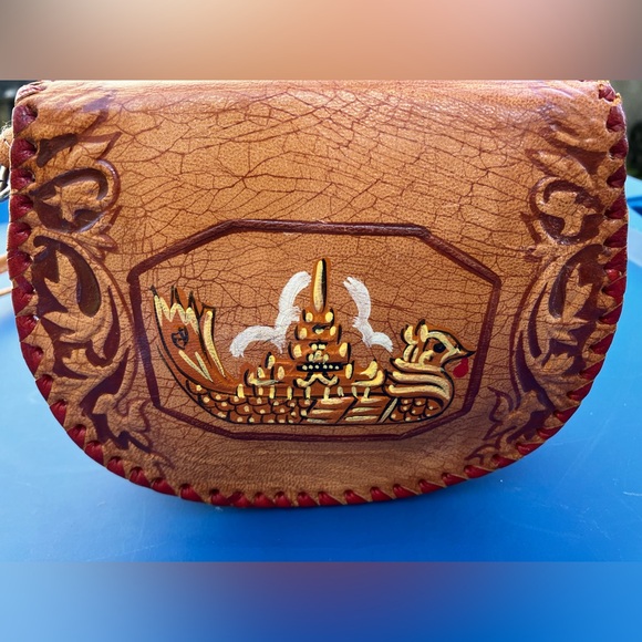 Brown hand painted purse from Cuba - Picture 1 of 6